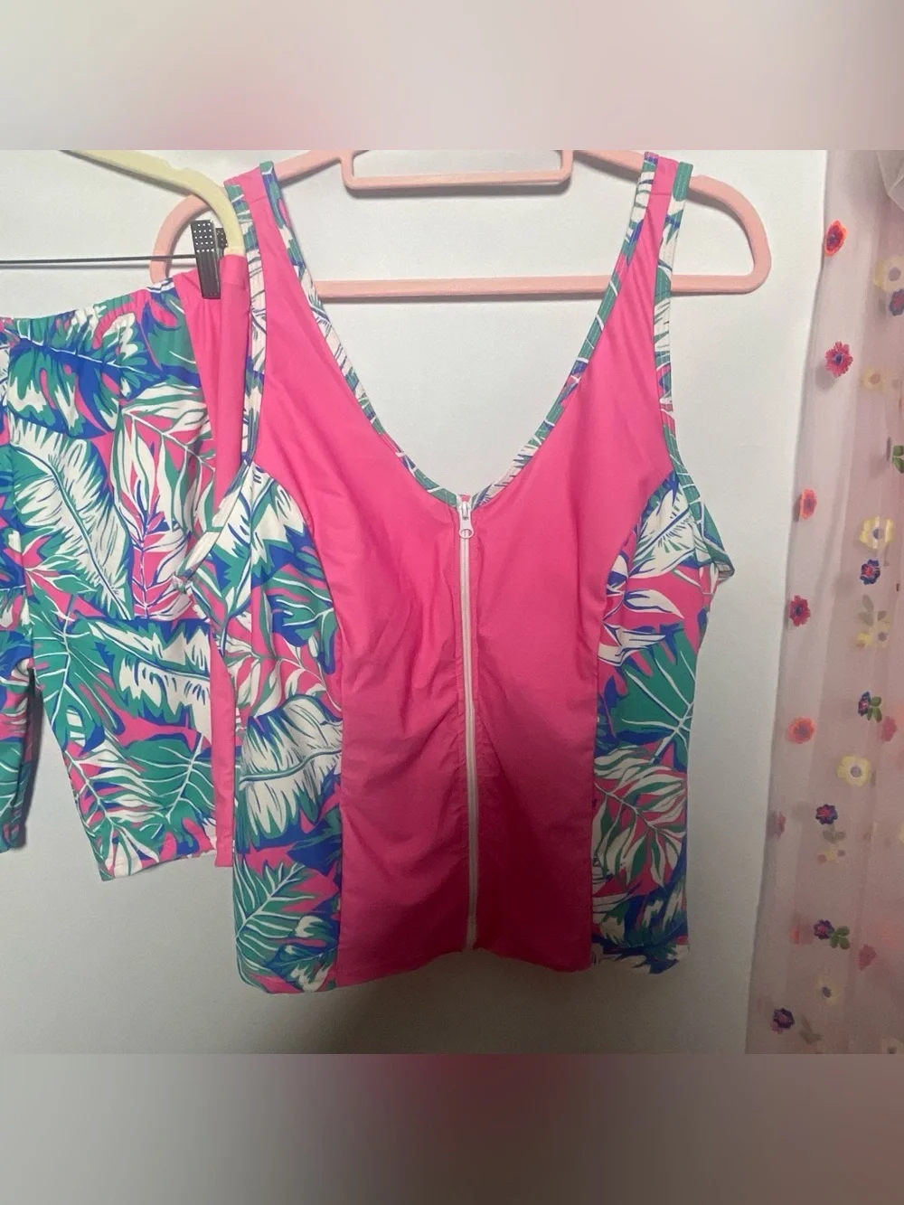 Women’s Pink Tropical Print Two-Piece Swim Set